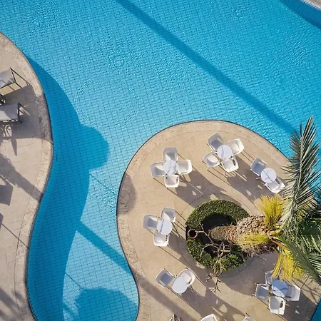 Ξενοδοχείο Robinson Cyprus 4*