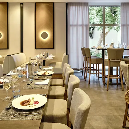 Ξενοδοχείο Robinson Cyprus 4*