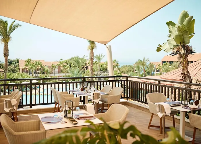 Robinson Cyprus Alaminos